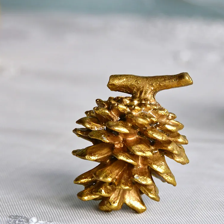 パインコーンオブジェ|ゴールド