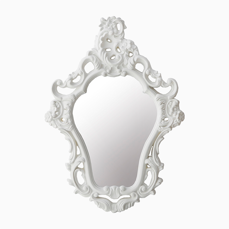 ゴージャスなリーフのデザインフレーム、洗練されたホワイトの壁掛けミラー。