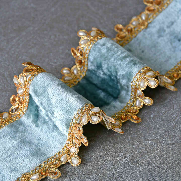 ビジューベルベットリボン｜ブルー（4.5m）