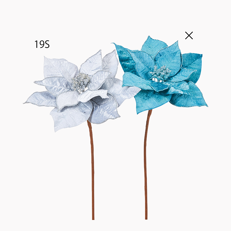 アスカの造花、シャーベットブルーのポインセチア。